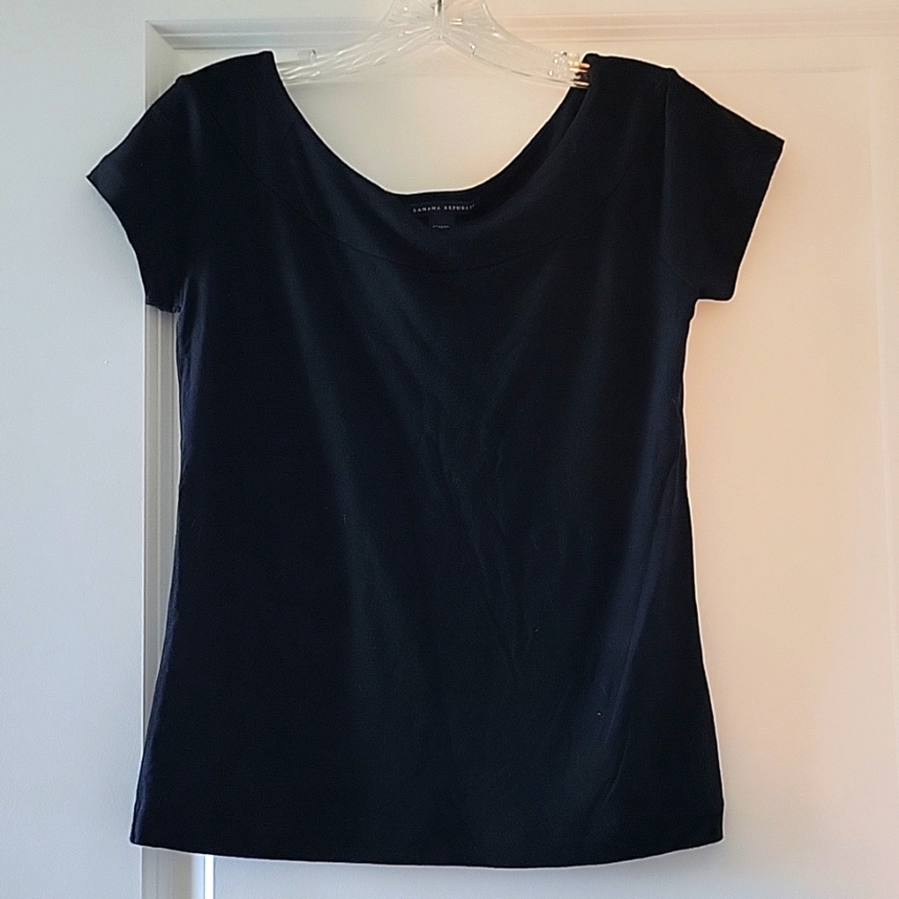 Banana Republic stretch black shirt size M
